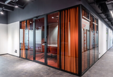HEAT STRENGTHENING GLASS (J0001)