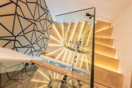 DECORATIVE GLASS (J0001)